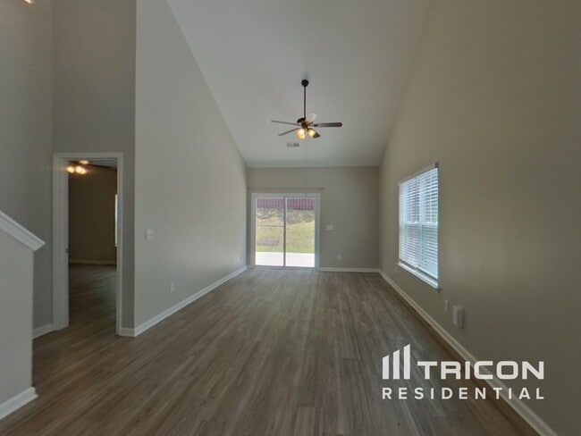 Photo - 239 Ridge Terrace Ln