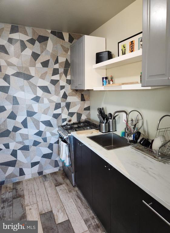 Photo - 4201 Cathedral Ave NW Unidad 1418E