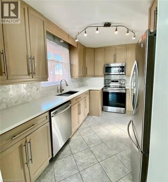 Photo - 7016 Hagar Ave