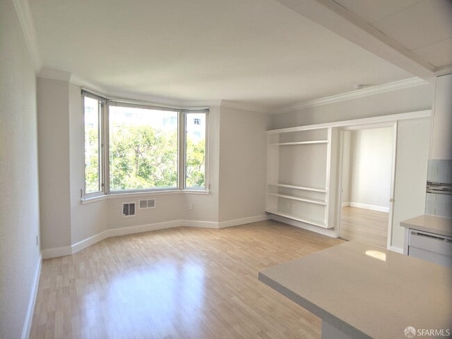 Photo - 201 Harrison St