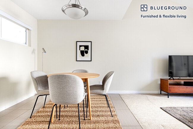 Photo - 430 Oak Grove Dr Unit FL3-ID446