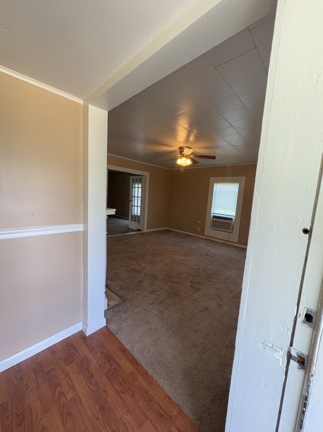 Photo - 745 Rock Springs Rd