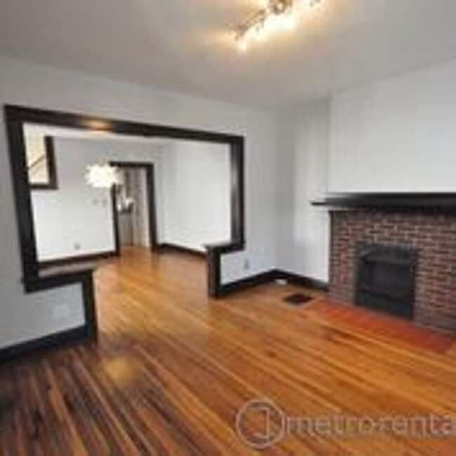 Photo - 198-200 E Hudson Street Unidad 198 East Hudson Street