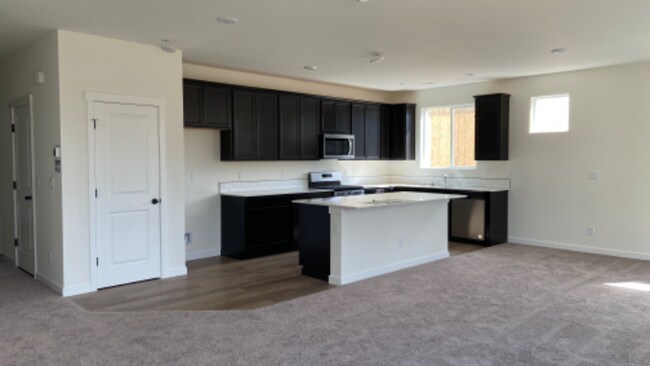 Photo - 1546 27th St NW