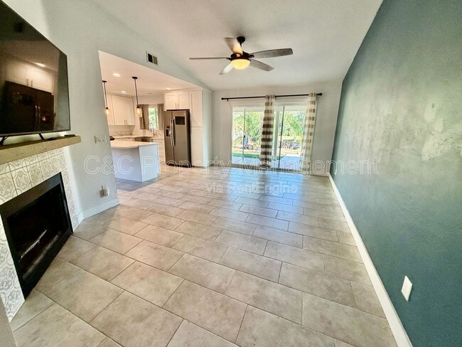 Photo - 23357 Glenn Ellen Way