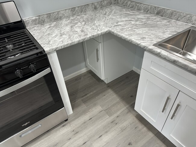 Photo - 31074 Birchwood St