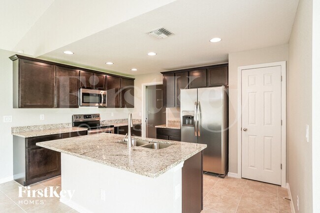 Photo - 1104 SW 9th Ave