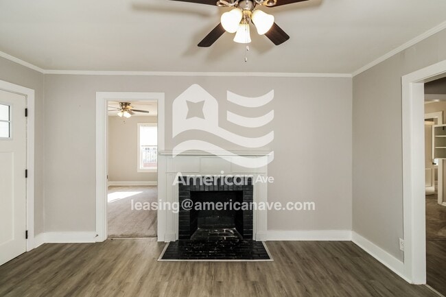 Photo - 2442 Earl St