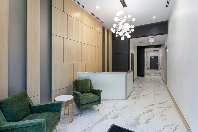 Lobby & Concierge