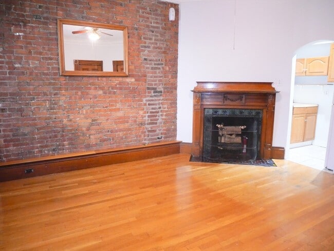 Photo - 259 W Newton St Apartamento Unidad 6