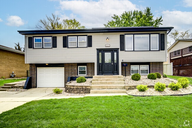 Building Photo - 6553 163rd Pl Rental