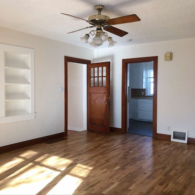 Photo - 1702 Dotsero Ave