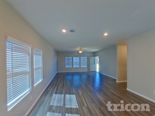 Photo - 6124 Tawakoni Ln