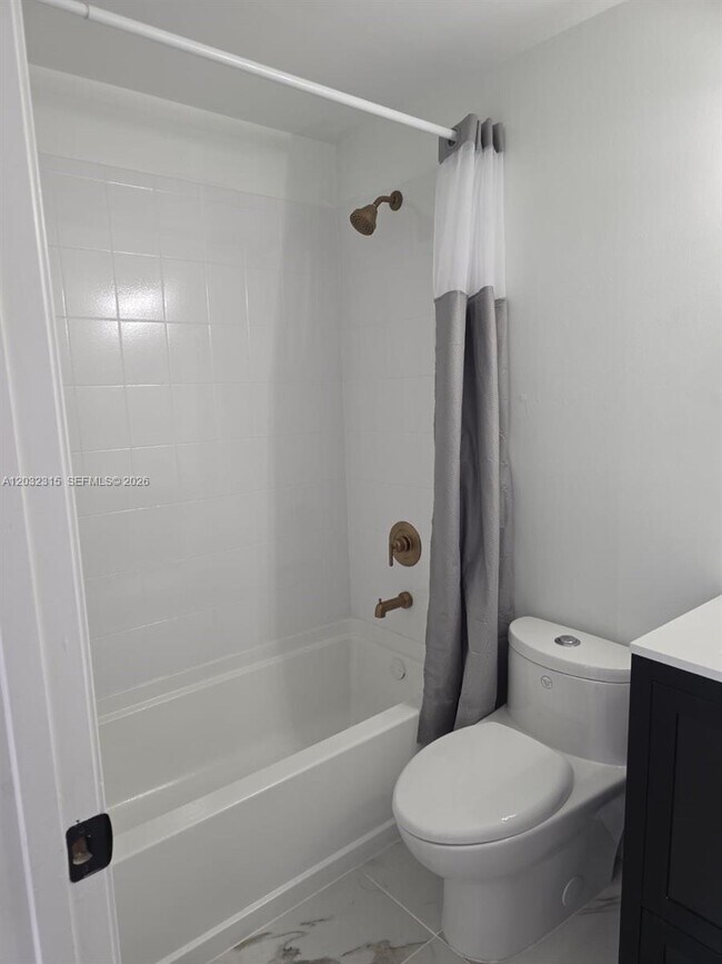 Photo - 1 Simonton Cir Unit 1