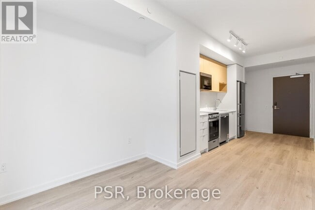 Photo - 4365 Bloor St W Unité 528