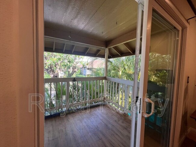 Photo - 140 Uwapo Rd Unit #16-203