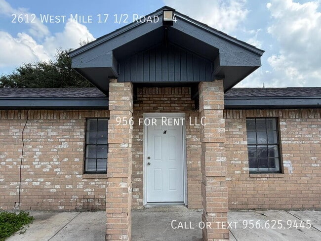 Building Photo - 2612 W Mile 17 1/2 Rd Unit 4