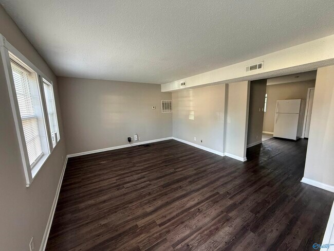 Photo - 3408 Glen Park Dr NW