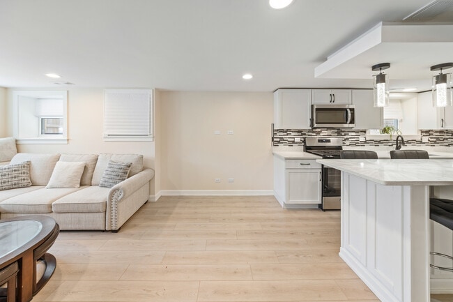 Photo - 5219 W Deming Pl