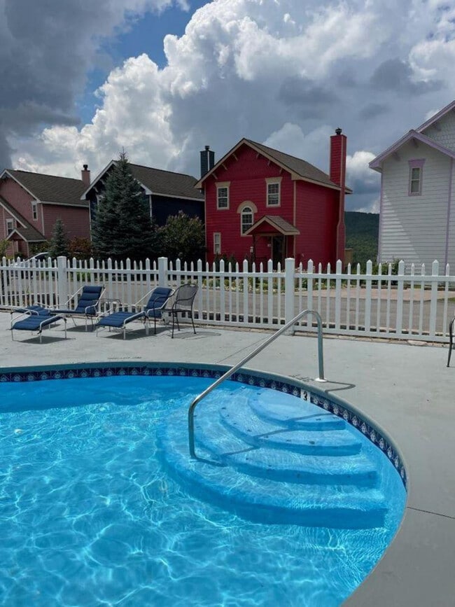 Photo - 1386 Ski View Dr Unit ID1266888P