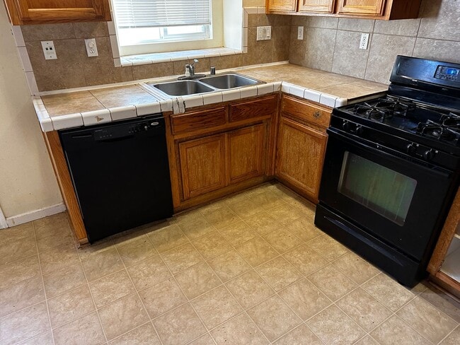 Photo - 2669 Sunny Ln Unit B