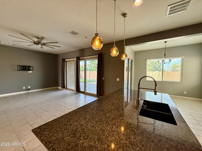 Photo - 7306 S Lancaster St