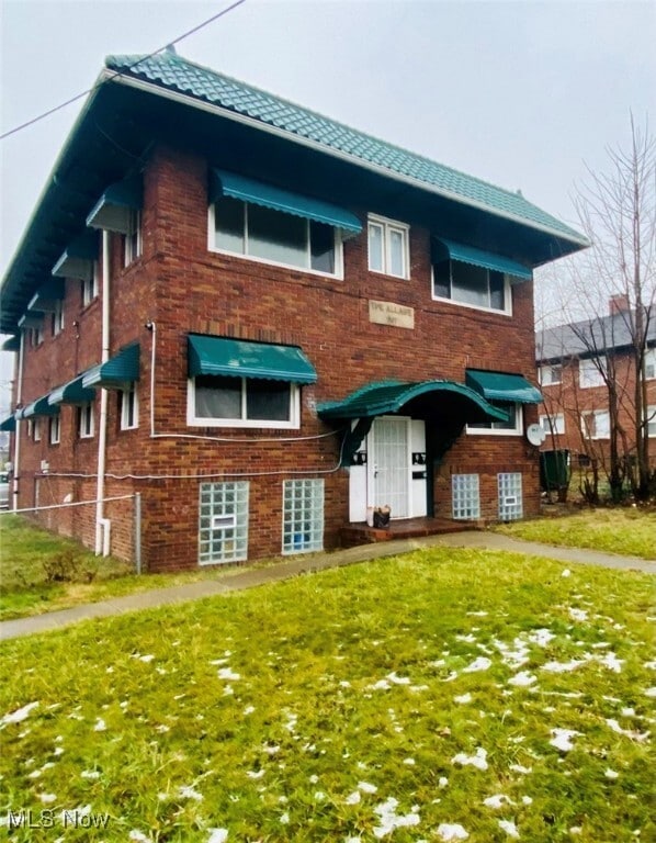 Building Photo - 884 Copley Rd Unit 3