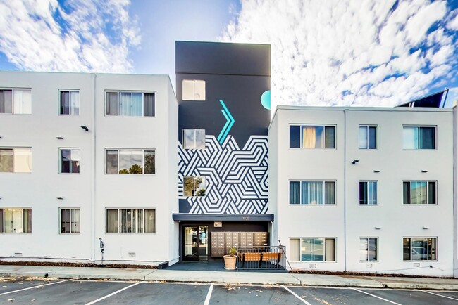 Photo - ArtHaus Oakbrook