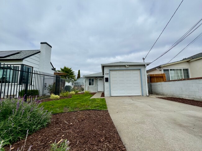 2139 103rd Ave