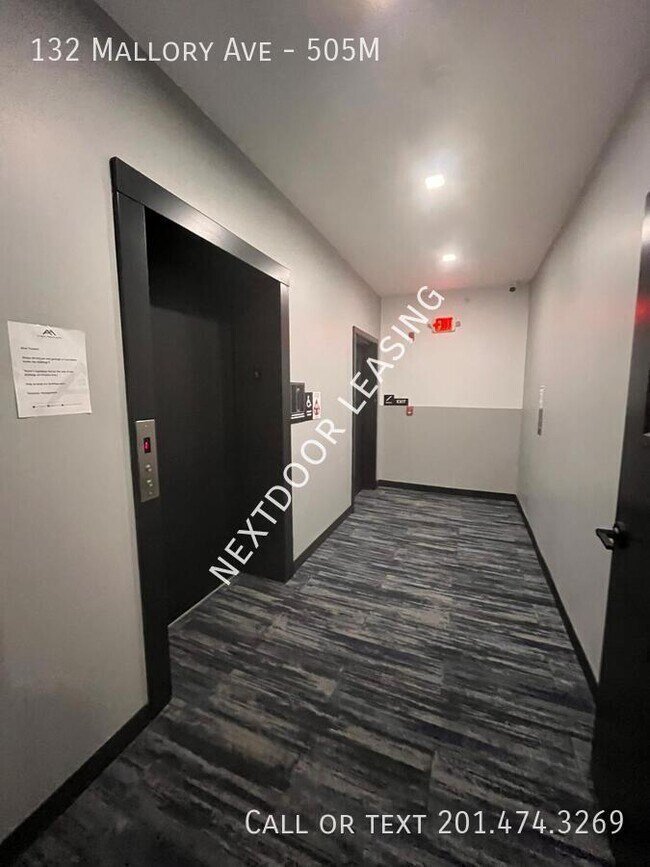 Photo - 132 Mallory Ave Unidad 505M