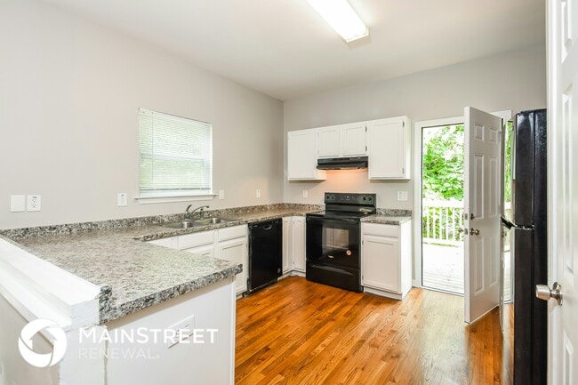 Photo - 1014 Ada Ave NW