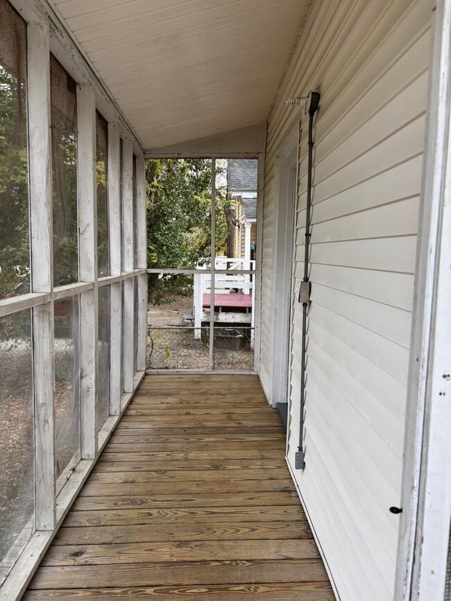 Photo - 403 W Hampton Ave