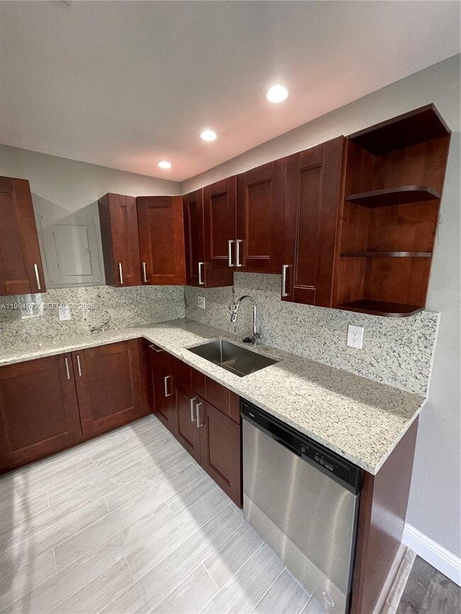 Photo - 8911 NW 28th Dr