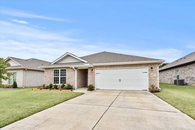 Photo - 6027 Thorntons Way Cir NW