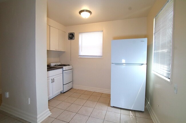 Photo - 126 Joliet St SW Unit C