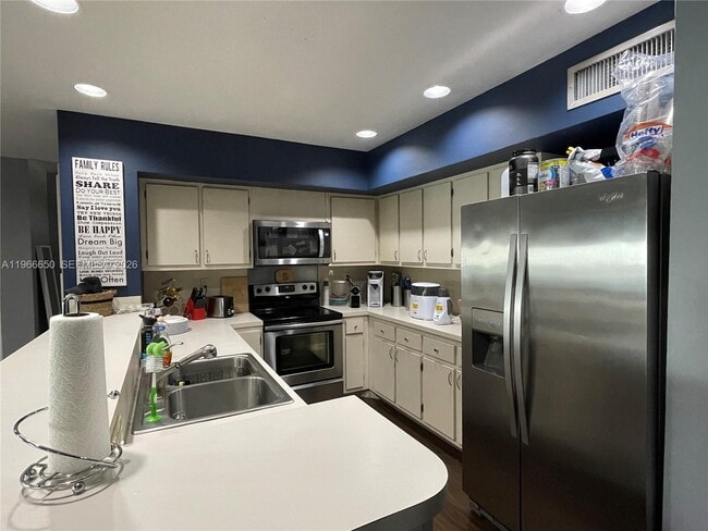 Photo - 16503 Bridge End Rd