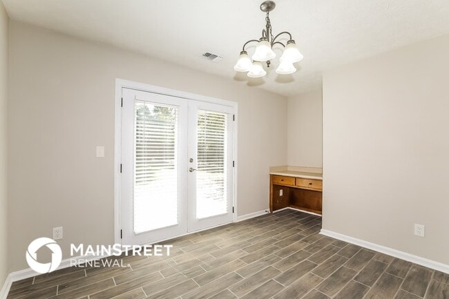 Photo - 145 Windsong Dr