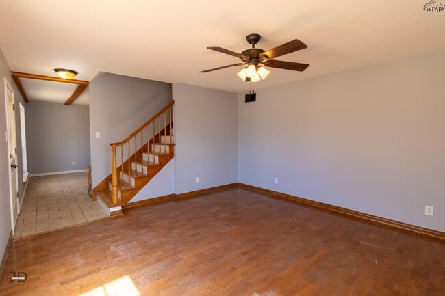 Photo - 4653 Balboa Dr