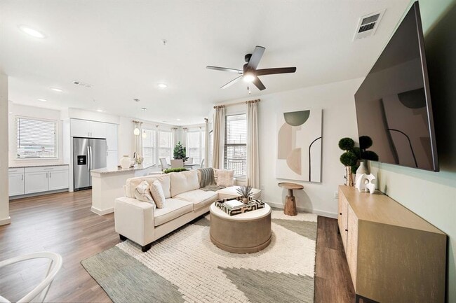 Building Photo - 5550 Dancy Rd Unit 9302 Rental