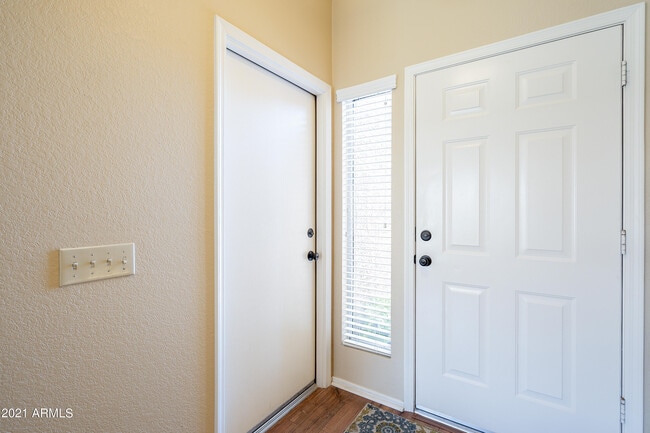 Photo - 1802 E Peach Tree Dr