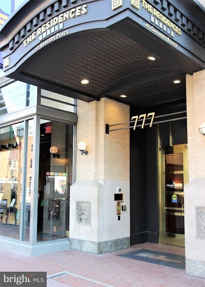 Photo - 777 7th St NW Unidad 634