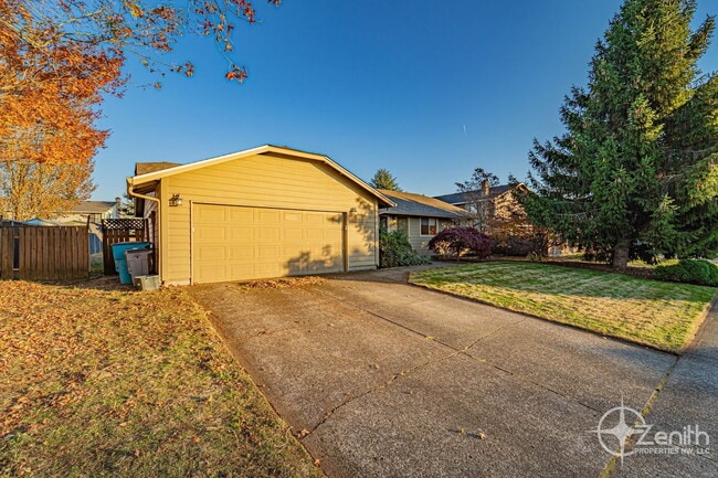 Photo - 1401 SE Park Crest Ave