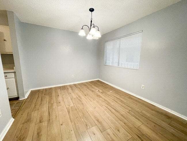 Photo - 1208 Bush River Rd