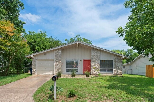 Photo - 7009 Isabelle Dr Casa