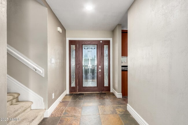 Photo - 3912 S Elm St