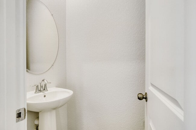 Photo - 6750 Juniper Dr