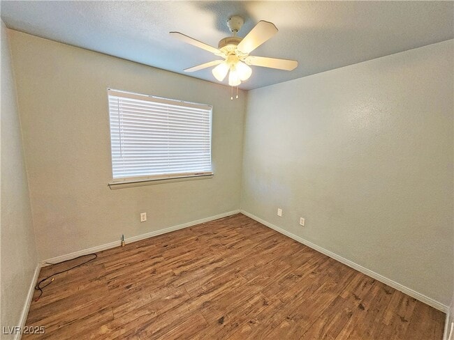 Photo - 2341 Yakima Ave