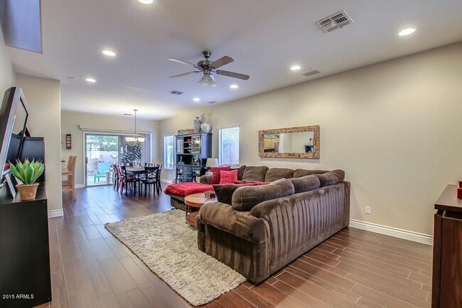 Photo - 16814 N 49th Way