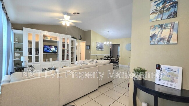 Photo - 4123 SW 21st Pl