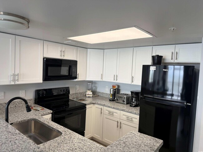 Photo - 2000 N Ocean Blvd